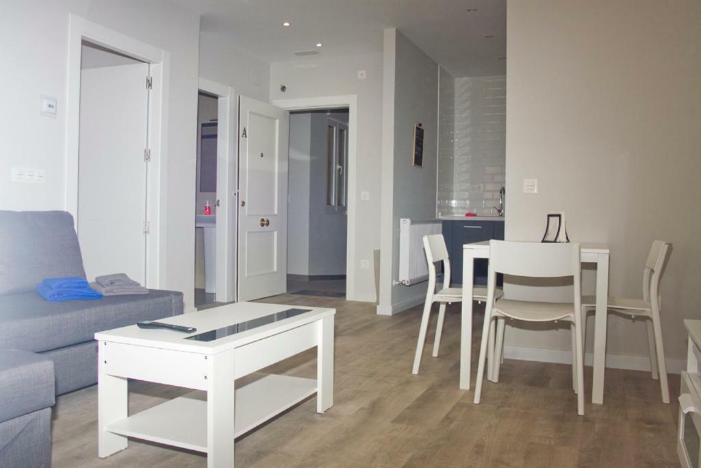 Apartamentos Gyc Viviendas Gold León Kültér fotó