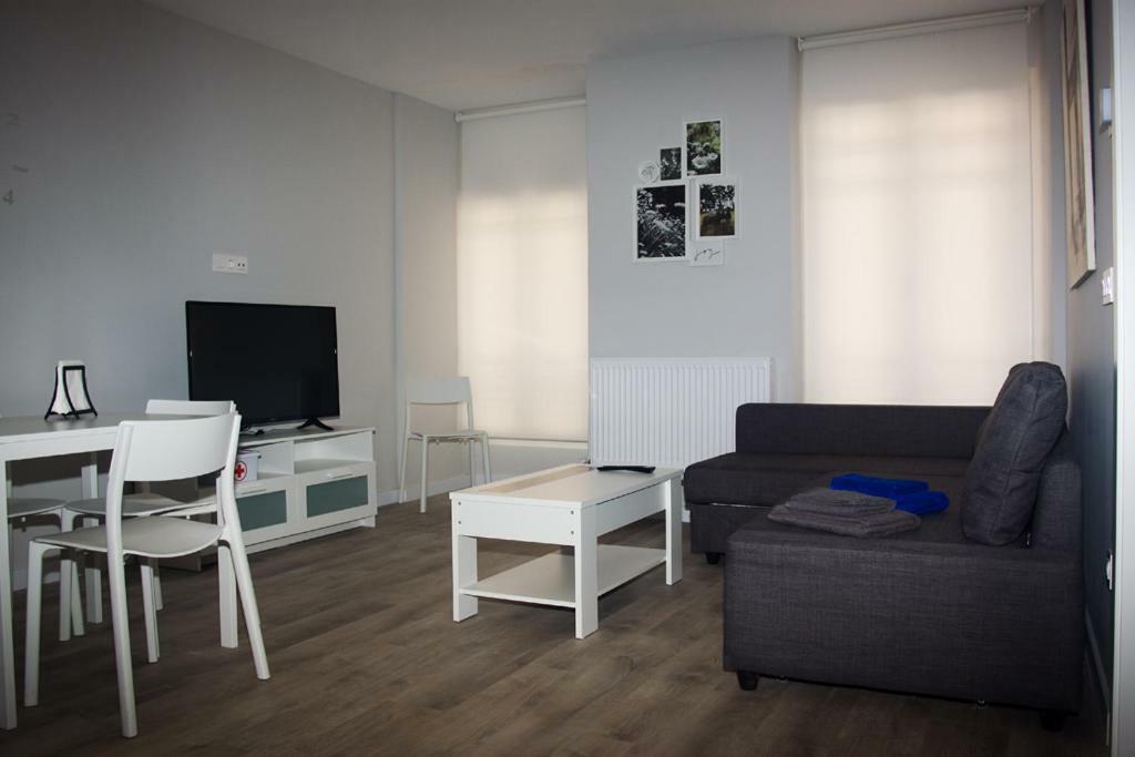 Apartamentos Gyc Viviendas Gold León Kültér fotó